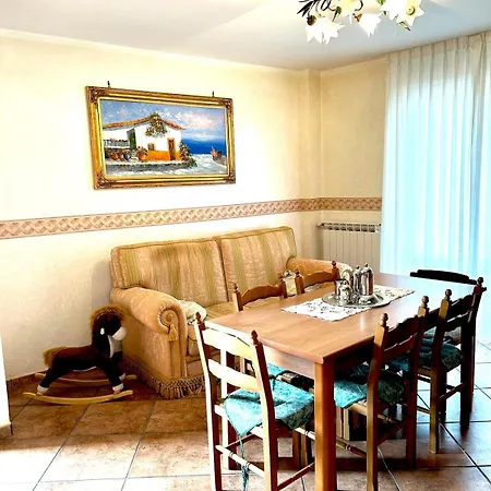 Casa Experience - Acri Nyaraló